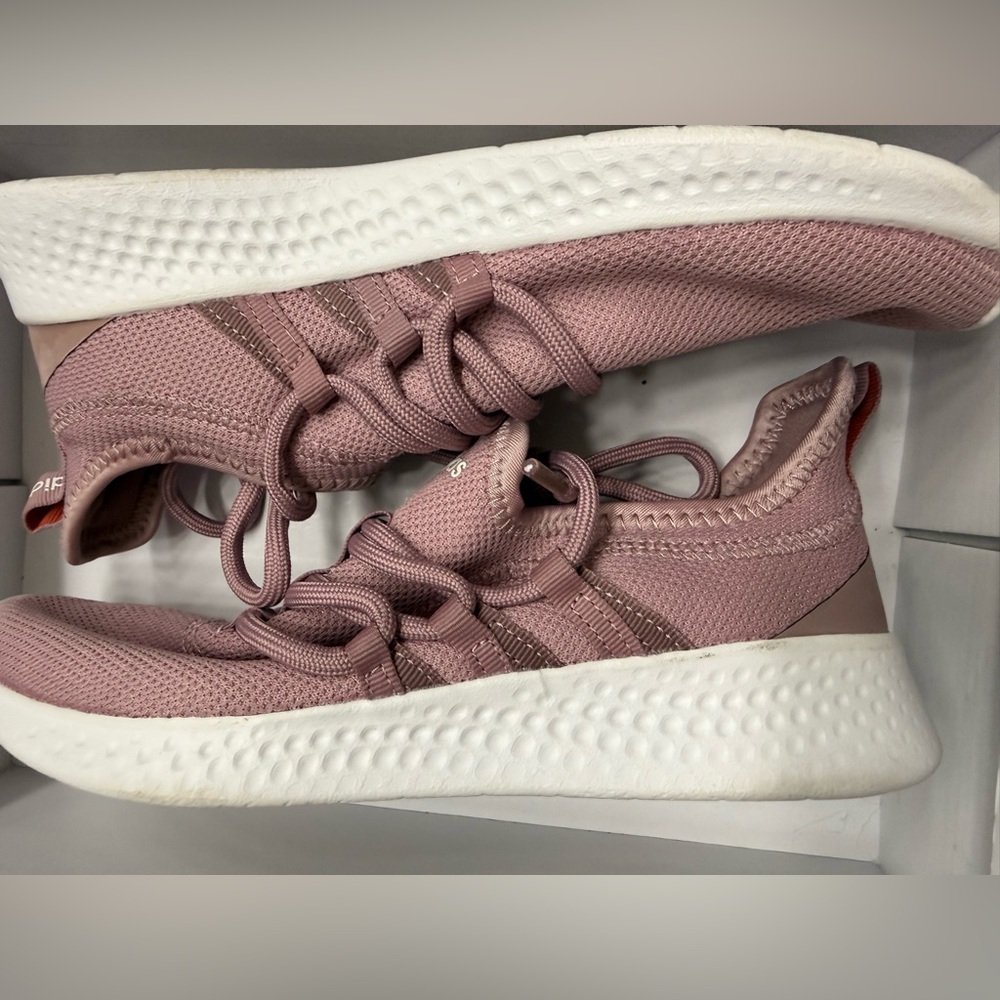 Adidas Cloudfoam Women’s Sneakers – Mauve / Dusty Pink – Size US 5.5